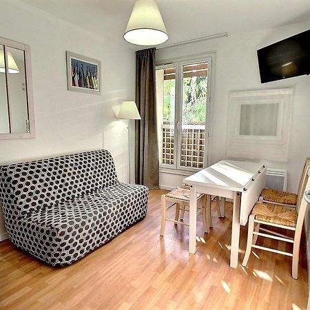 Joli T2 Proche Plage Dans Residence Ла-Лонд-ле-Мор Екстер'єр фото