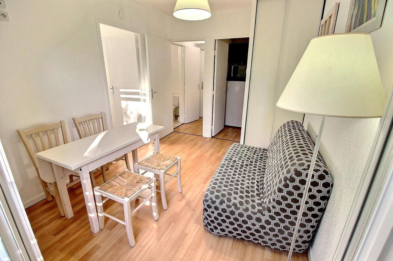 Joli T2 Proche Plage Dans Residence Ла-Лонд-ле-Мор Екстер'єр фото